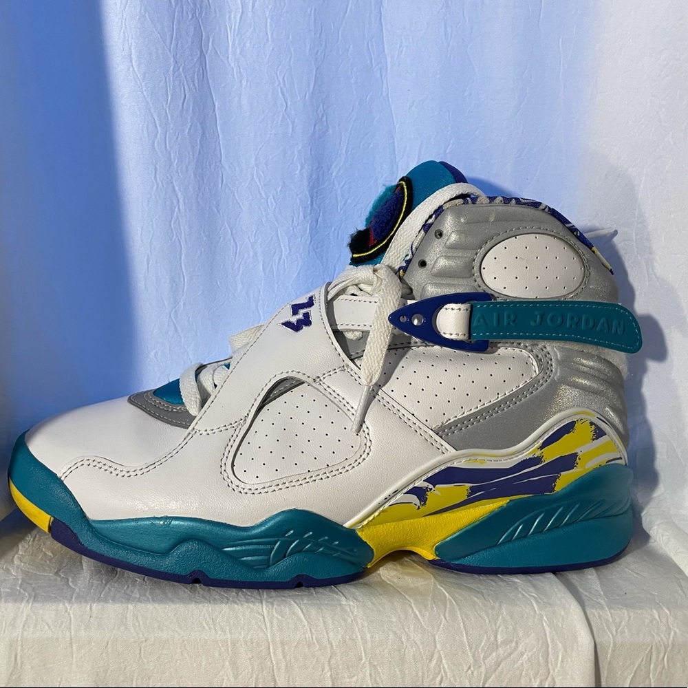 Air Jordan 8 retros